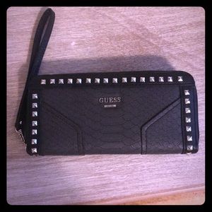 Guess wallet